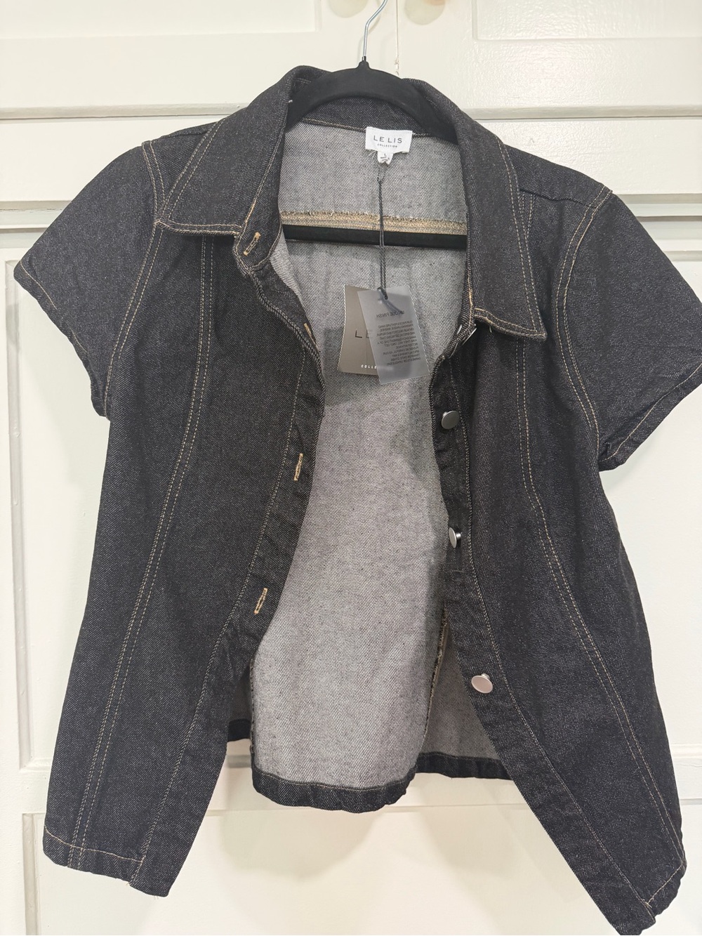 NWT Le Lis Short Sleeve Dark Navy Denim Sleeveless Top